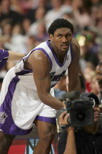 拉斯穆斯·霍伊伦(22 岁)在那不勒斯对阵尤文图斯的比赛中攻入 2 个进球！（22岁拉斯穆斯·霍伊伦在那不勒斯对尤文一役梅开二度！）