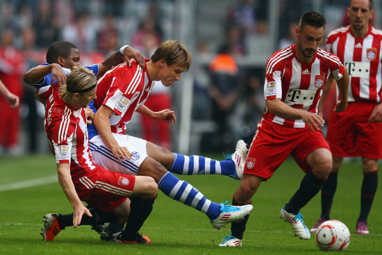 哈特11中8轰21分6板，本赛季首发9场取得8胜1负（哈特11投8中砍21分6篮板，本季先发9场助球队豪取8胜1负）