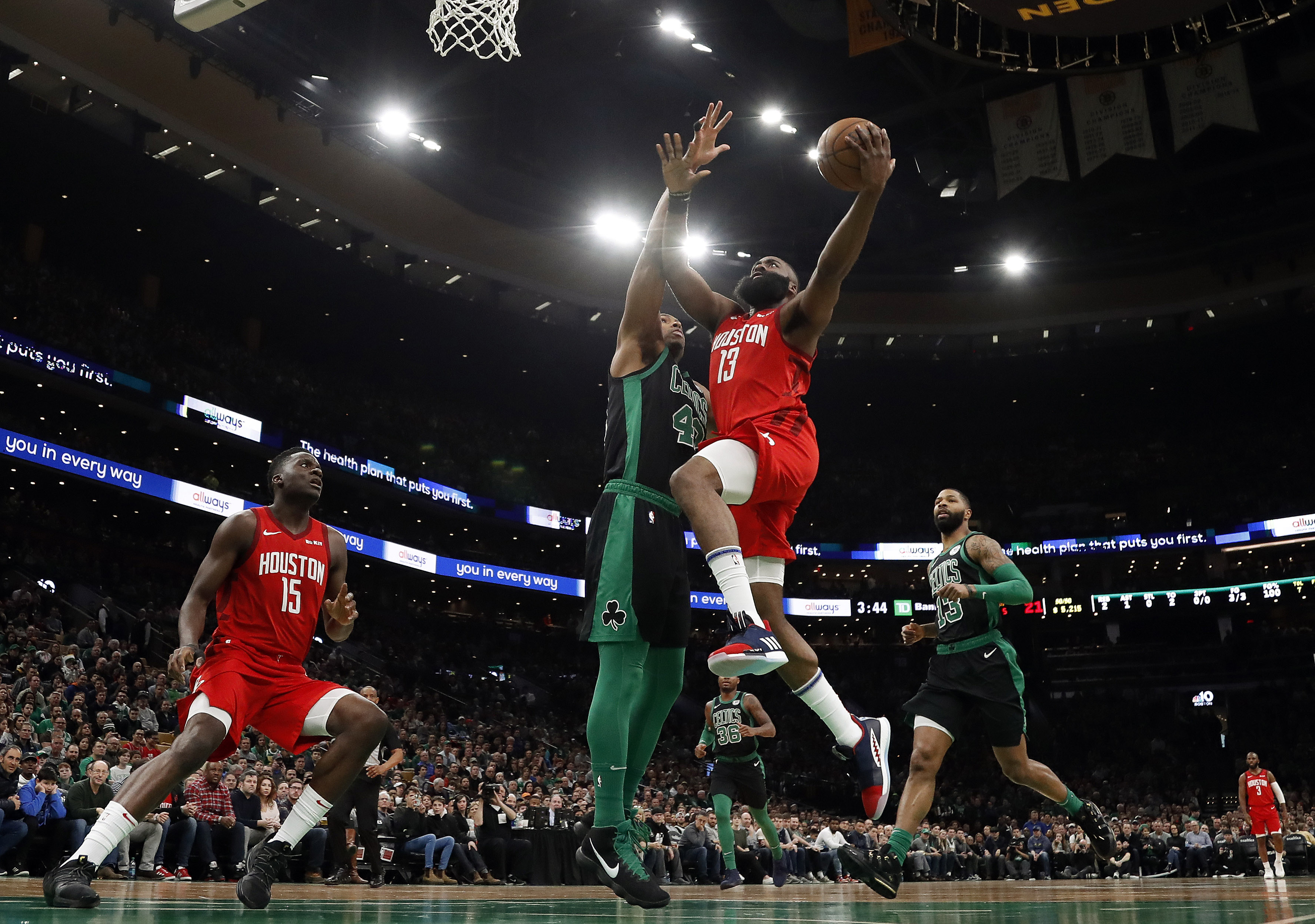 尤文图斯与利物浦有意邀请格纳布里明年夏天加盟（利物浦与尤文图斯有意在明夏签下格纳布里）