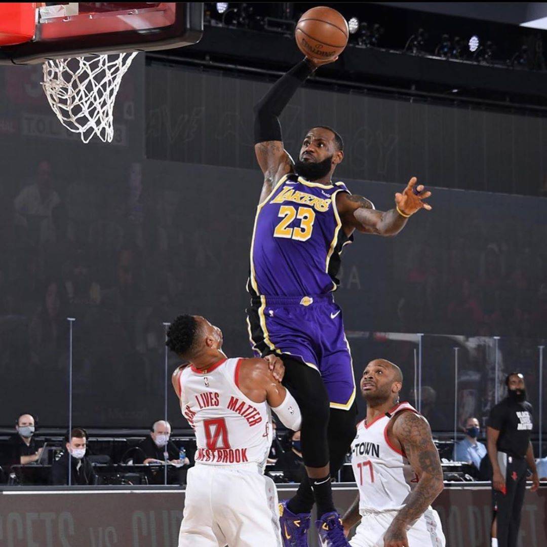 中锋脚步训练秘籍（中锋脚步进阶指南）