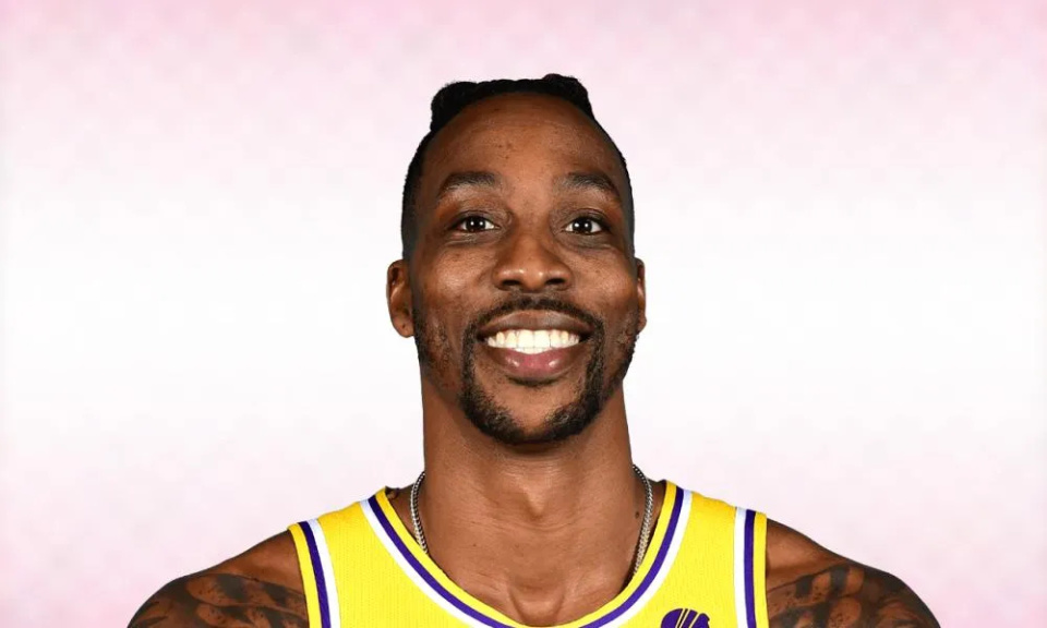 孔帕尼：凯恩和对手的手臂位置几乎一样，这种情况不该判点球（孔帕尼：凯恩与对手手臂位置接近，此类情况不应判点球）