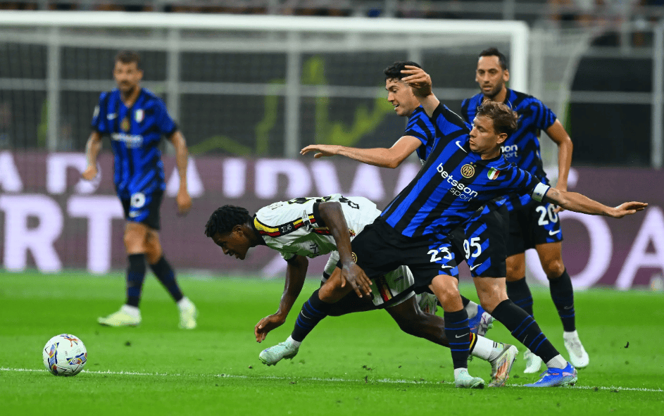 官方：荷兰队后卫哈特曼因病退出集训，不会随队出战波兰（荷兰队官方：后卫哈特曼因病退出集训，无缘对阵波兰）