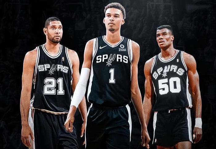 18岁210天，杨铭锐超越朱鹏宇成为英博最年轻的中超进球球员（年仅18岁210天，杨铭锐超越朱鹏宇成英博最年轻中超破门者）