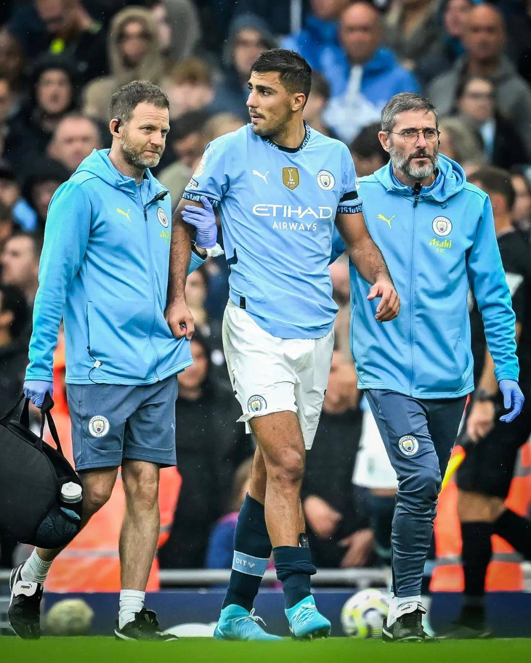 亚冠二级战报：拉蒙制胜，万隆1-0曼谷联，两队携手出线（亚冠二级快讯：拉蒙一锤定音，万隆1-0曼谷联，双方携手出线）