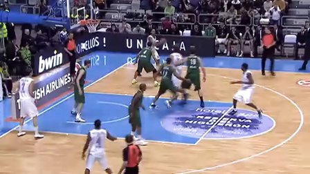 米体：尤文前锋米利克随队进行了训练，伤缺已经553天（米体：尤文前锋米利克已随队合练，伤停累计553天）