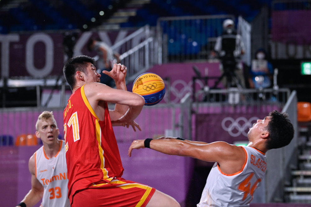 塞尔吉尼奥：要给巴尔泰萨吉时间；米兰必须留住迈尼昂（塞尔吉尼奥：巴尔泰萨吉应获更多时间，米兰必须留下迈尼昂）